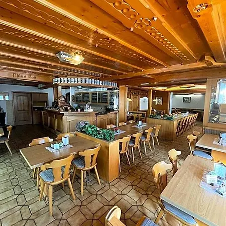 Rinchnacher Hof イン