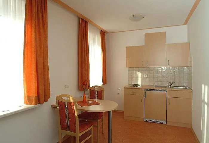 Rinchnacher Hof بيت ريفي *